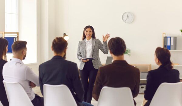 como hablar ante tu tribunal de oposiciones